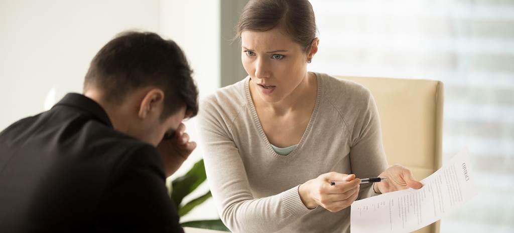 Что делать, если угрожают коллекторы: права должника и возможные пути противодействия