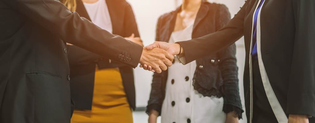 Коллекторское агентство: что это, как работает с должниками, кто контролирует