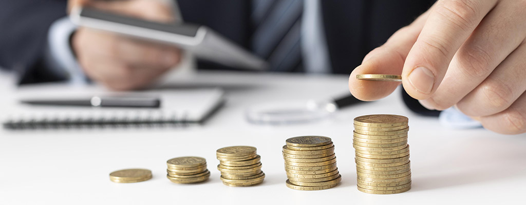 Должны ли приставы по закону оставлять прожиточный минимум должнику