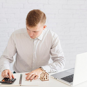 Как списать долги по ЖКХ: все варианты