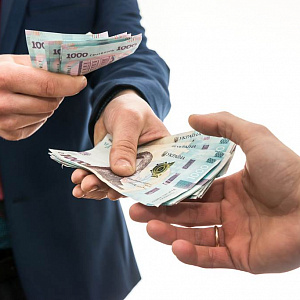 Давать ли деньги в долг и как это делать правильно