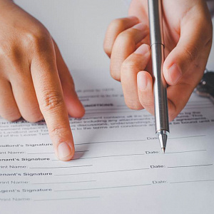 Заявление приставам о снятии ареста с имущества и счетов