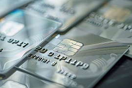 Сколько могут снимать приставы с зарплатной карты: положения закона, действия должника Сколько могут снимать приставы с зарплатной карты: положения закона, действия должника